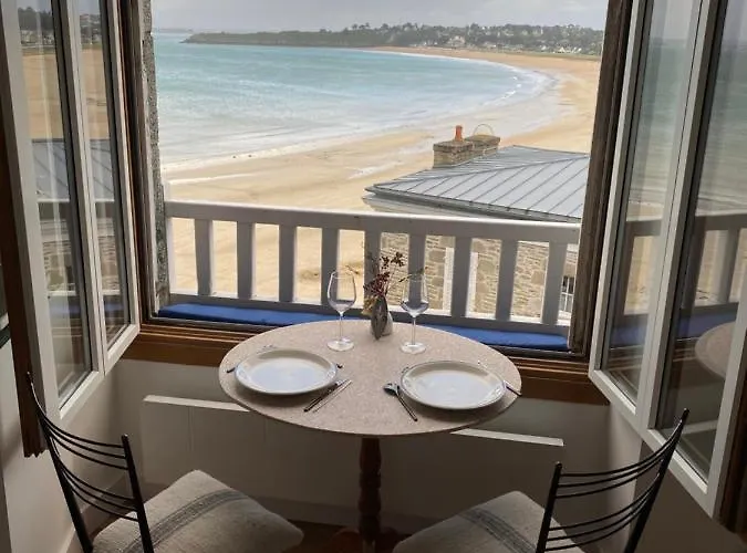 Le Petit Saint Cast - Cocon Vue Mer